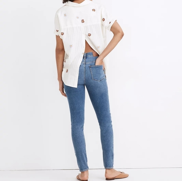 Madewell Denim - Madewell 10 in NWOT High-Rise Roadtripper Jeans in Vinton Wash Size 28